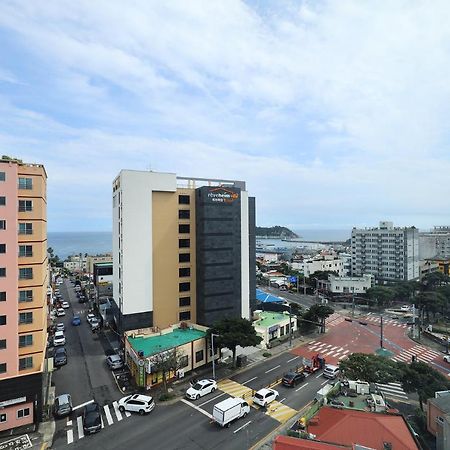 Cornerstone Hotel Seogwipo Bagian luar foto