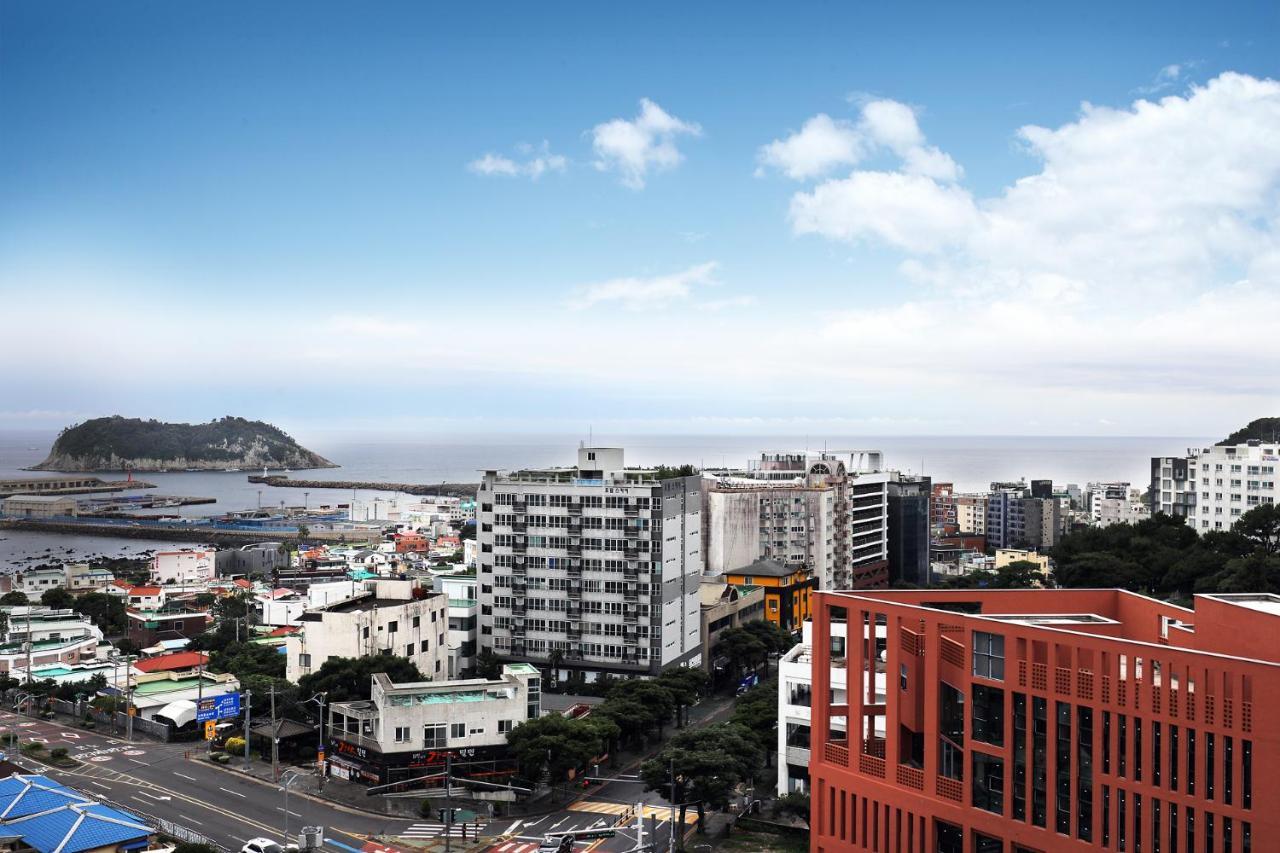 Cornerstone Hotel Seogwipo Bagian luar foto